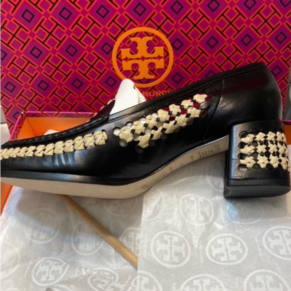 Tory Burch Women Raffa leather Loafer,Brand new with box and Dust bag. - Picture 3 of 7